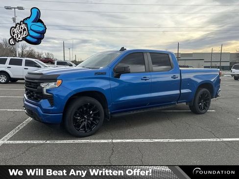 Used 2022 Chevrolet Silverado 1500 RST image 1