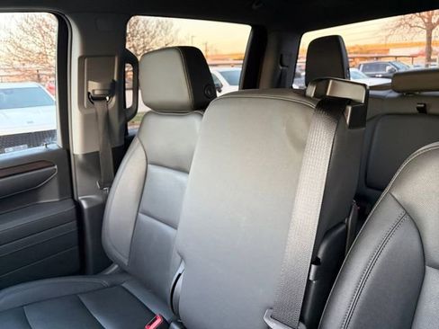 Certified 2025 GMC Sierra 1500 SLT image 25