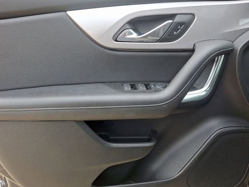 Used 2021 Chevrolet Blazer LT image 12