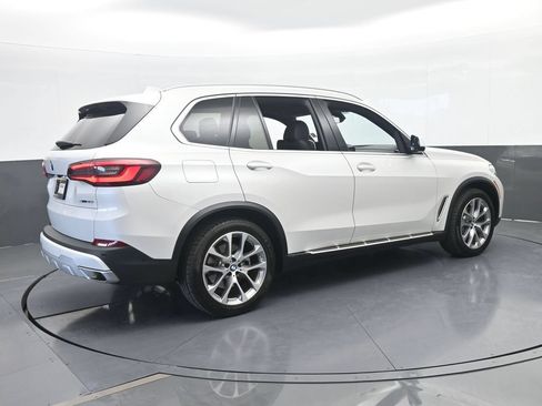 Used 2023 BMW X5 xDrive40i w/ Premium Package AWD/4WD image 6