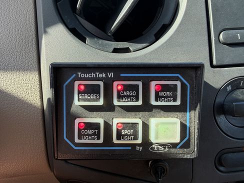 Used 2008 Ford F450 4x4 Regular Cab Super Duty image 15