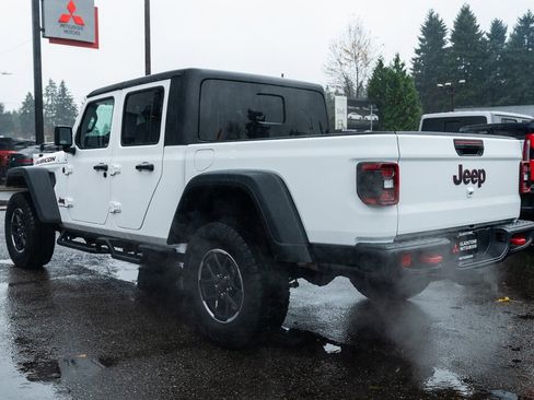 Used 2024 Jeep Gladiator Rubicon w/ Convenience Group image 4