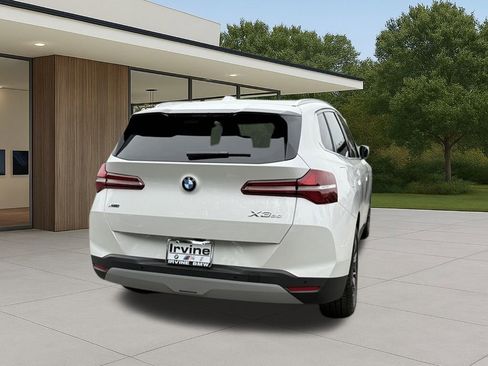 New 2026 BMW X3 xDrive30 w/ Premium Package image 9