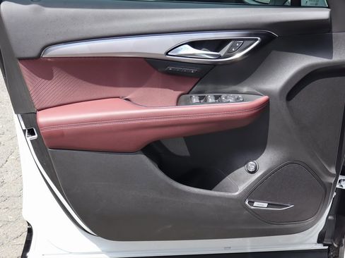 New 2025 Buick Envision Sport Touring image 9