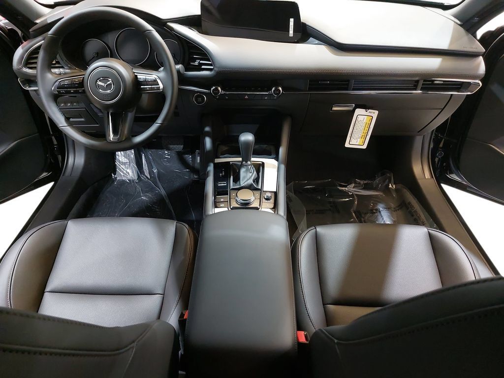 New 2026 MAZDA MAZDA3 Hatchback w/Premium Plus Pkg AWD/4WD image 9