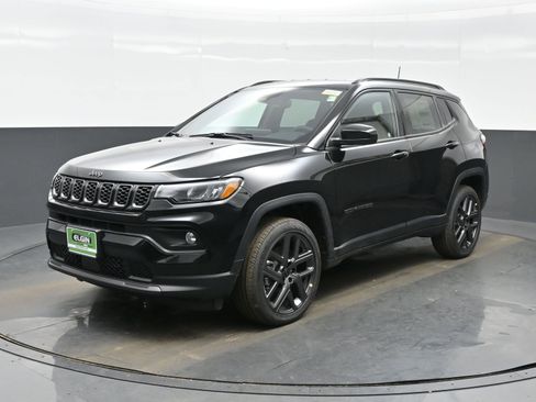 New 2026 Jeep Compass Latitude AWD/4WD image 2