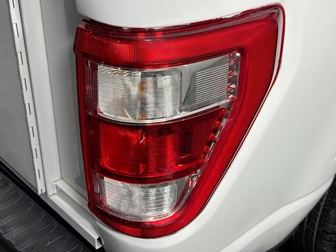 Used 2022 Ford F150 XL RWD image 30