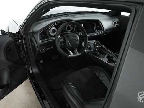 Used 2018 Dodge Challenger SRT Demon image 34