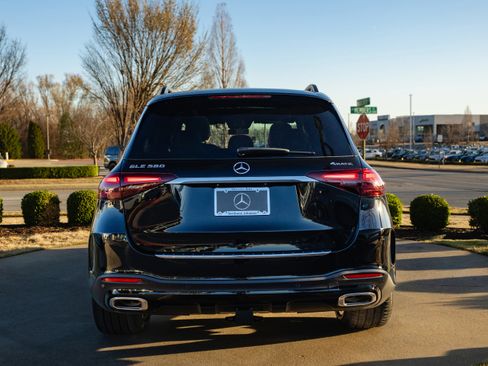 New 2026 Mercedes-Benz GLE 580 4MATIC image 10