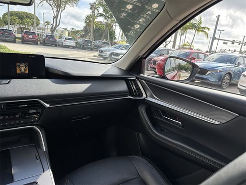 Used 2025 MAZDA CX-90 Plug-In Hybrid w/ Preferred image 16