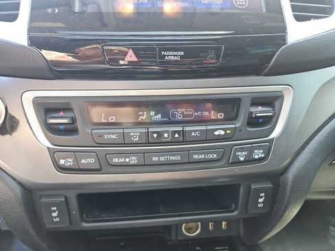 Used 2018 Honda Pilot EX-L image 16