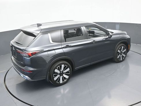 New 2026 Mitsubishi Outlander SEL image 51
