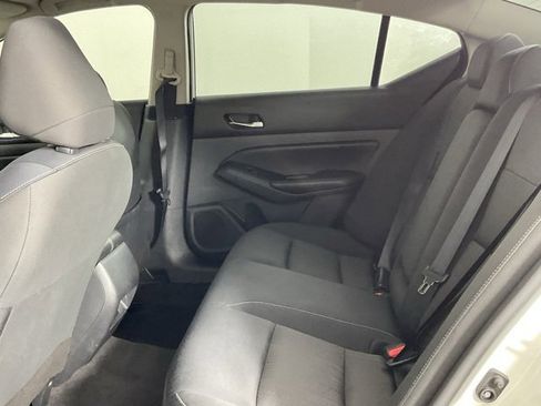 Used 2022 Nissan Altima 2.5 SV image 12