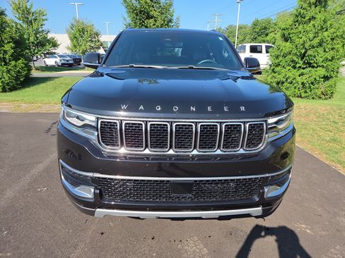 Used 2022 Jeep Wagoneer Series II AWD/4WD image 27