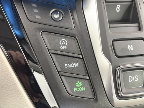 Used 2025 Honda Odyssey Touring image 32
