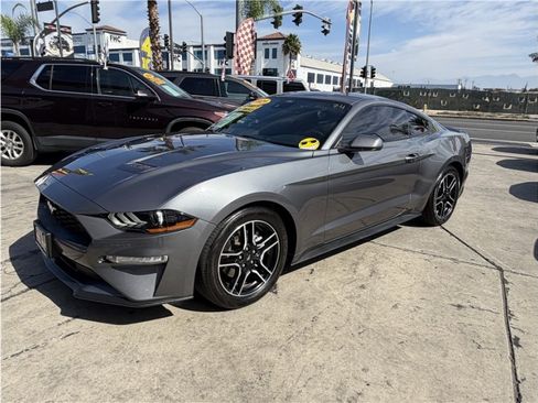 Used 2021 Ford Mustang Premium RWD image 10