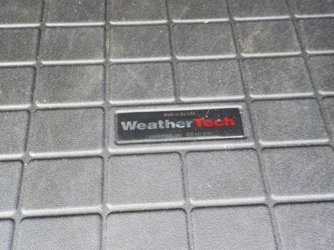 Used 2019 Chevrolet Trax LT w/ LT Convenience Package image 11