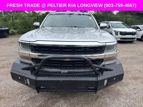 Used 2018 Chevrolet Silverado 1500 LT w/ Texas Edition RWD image 2
