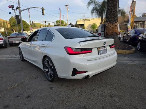 Used 2020 BMW 330i Sedan w/ Convenience Package image 7