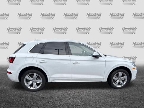 Used 2018 Audi Q5 2.0T Premium Plus w/ Premium Plus Package AWD/4WD image 11