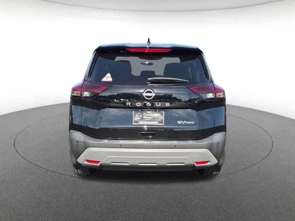 Used 2023 Nissan Rogue SV AWD/4WD image 6