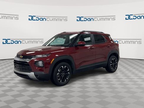 Used 2023 Chevrolet TrailBlazer LT w/ Convenience Package FWD image 4