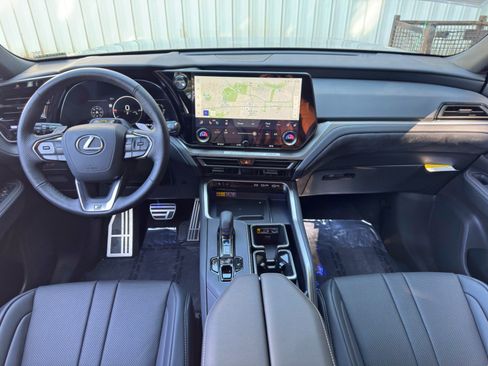 Used 2025 Lexus TX 500h AWD w/ Technology Package image 12