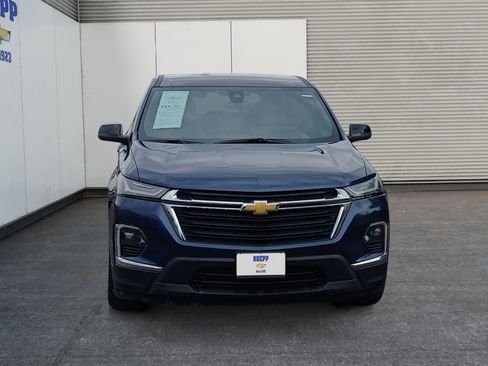Used 2023 Chevrolet Traverse LS AWD/4WD image 8