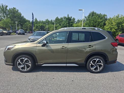 Certified 2024 Subaru Forester Touring w/ Pop Package 2 AWD/4WD image 7