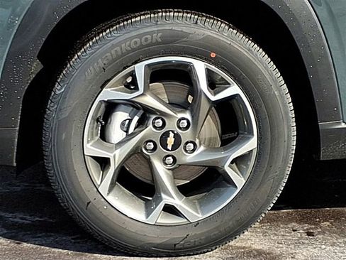 New 2026 Chevrolet Trax LT w/ Driver Confidence Package image 21