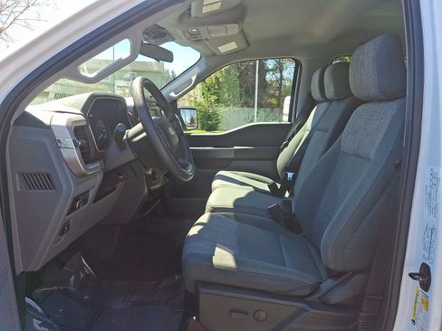Certified 2023 Ford F150 XLT w/ Trailer Tow Package AWD/4WD image 14