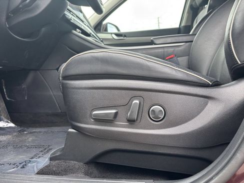 Used 2024 Hyundai Palisade SEL FWD image 18