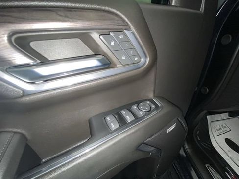 Used 2024 Chevrolet Silverado 1500 LTZ AWD/4WD image 13