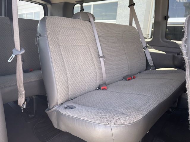 Used 2023 Chevrolet Express 3500 LS RWD image 22