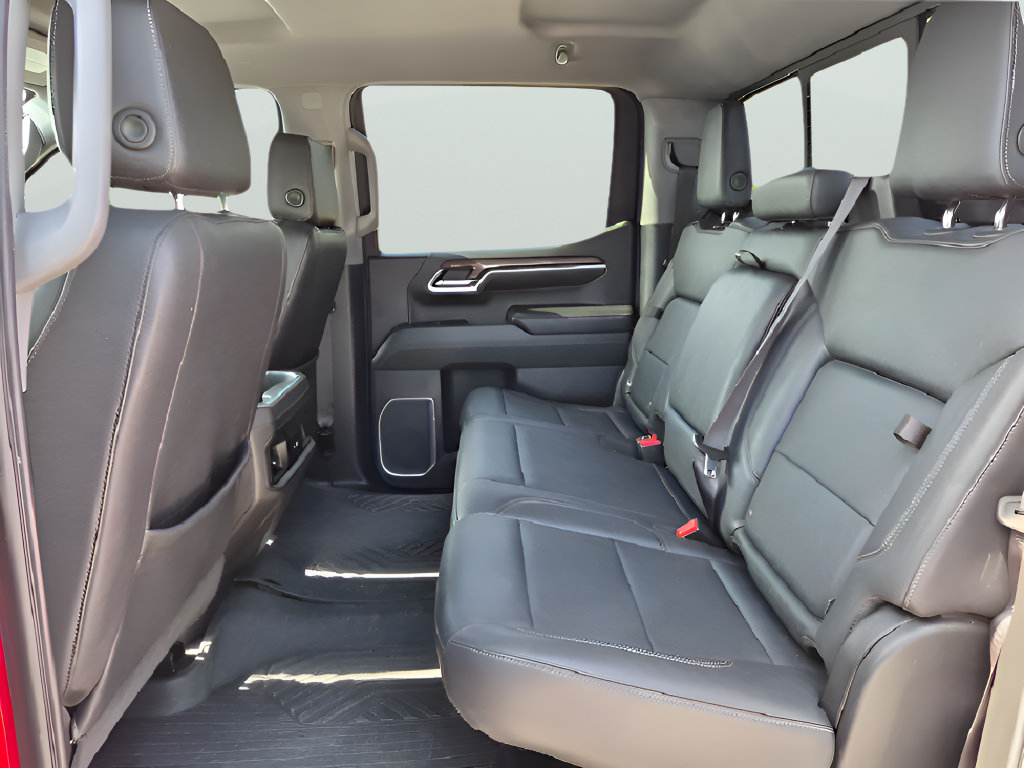 Used 2024 Chevrolet Silverado 1500 LT Trail Boss w/ Convenience Package II AWD/4WD image 37