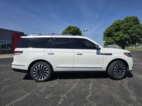 Used 2023 Lincoln Navigator Black Label AWD/4WD image 21