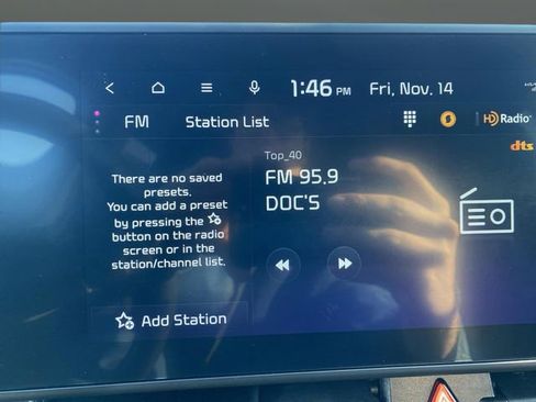 Used 2023 Kia Sportage EX image 19