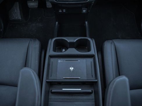 Used 2025 Honda Odyssey Sport-L image 25