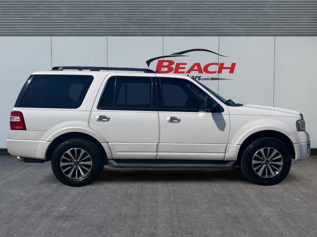 Used 2015 Ford Expedition XLT w/ Equipment Group 202A RWD image 5