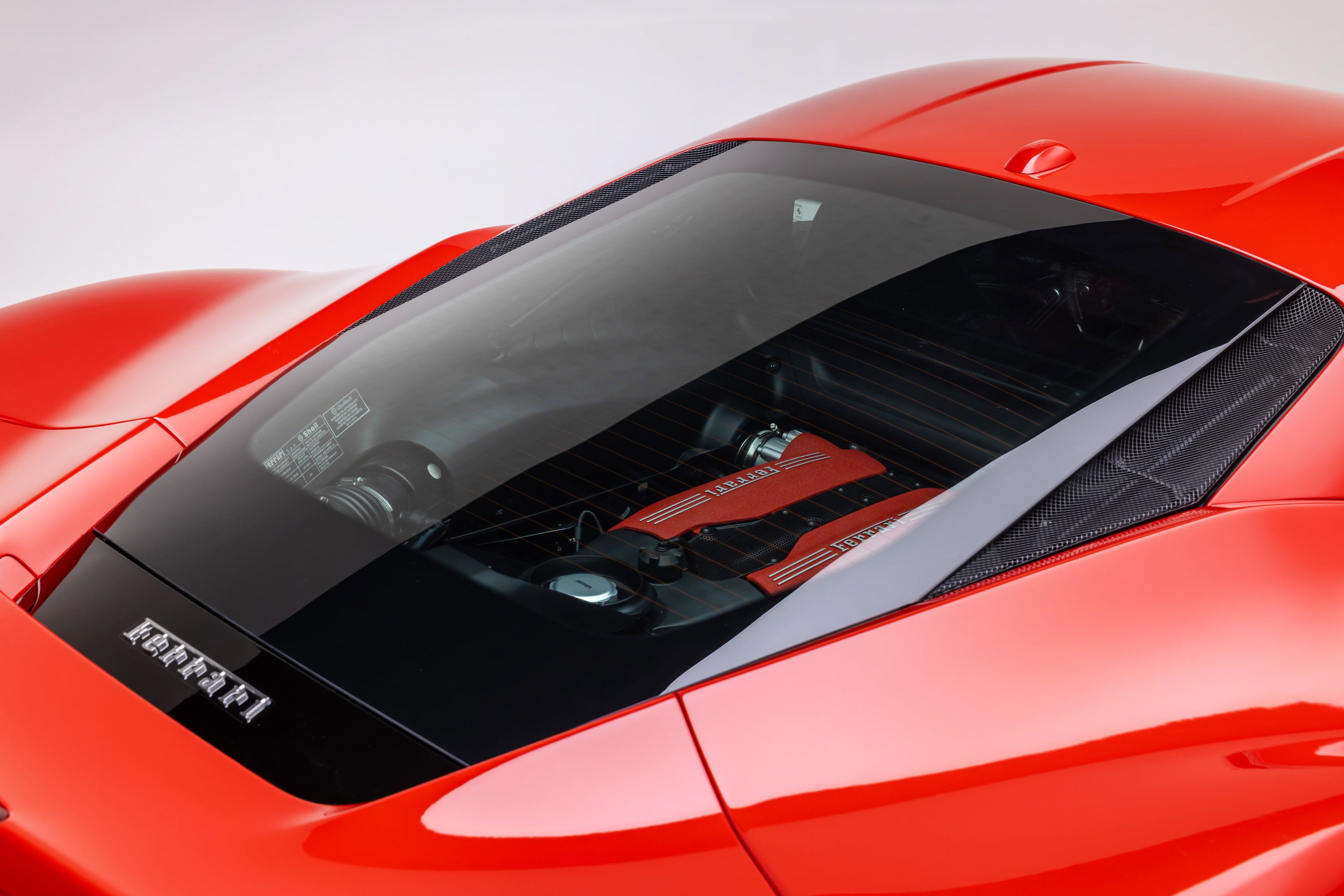 Certified 2018 Ferrari 488 GTB RWD image 34