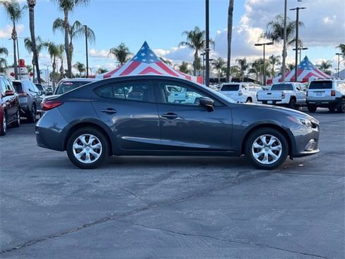 Used 2016 MAZDA MAZDA3 i Sport image 4