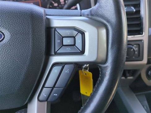 Used 2020 Ford F250 Lariat image 19