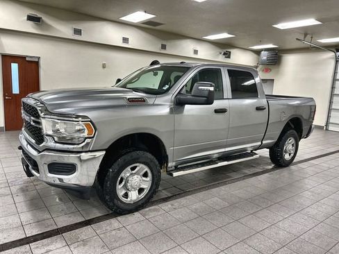 Used 2023 RAM 2500 Tradesman image 3