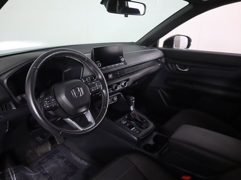 Used 2025 Honda CR-V Sport image 27