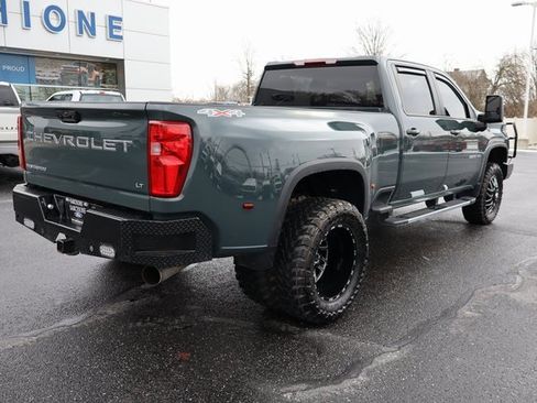 Used 2025 Chevrolet Silverado 3500 LT image 3