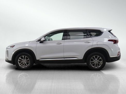 Used 2019 Hyundai Santa Fe SEL image 2