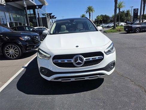 Certified 2022 Mercedes-Benz GLA 250 4MATIC image 3