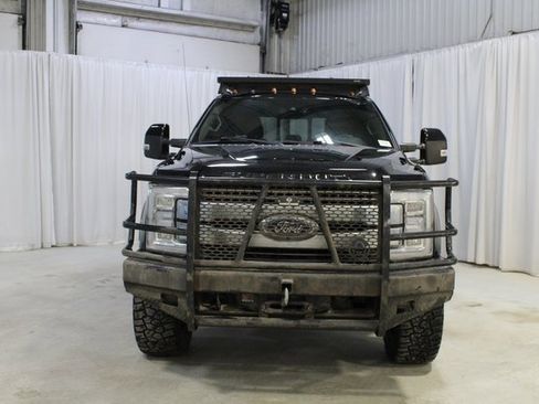 Used 2018 Ford F350 King Ranch w/ King Ranch Ultimate Package image 34