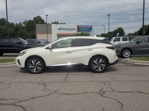 Used 2023 Nissan Murano SL w/ SL Moonroof Package AWD/4WD image 2