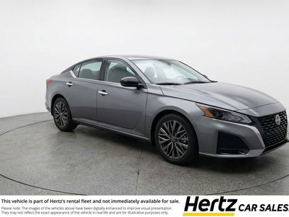 Used 2025 Nissan Altima 2.5 SV